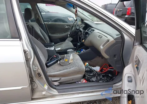 2002 Honda Accord 2.3 Ex из США, поврежденный, VIN JHMCG56672C013703